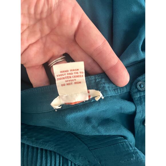 Sundance Teal Mystic Falls Popover Blouse Top Pintuck Size Medium - Picture 6 of 6